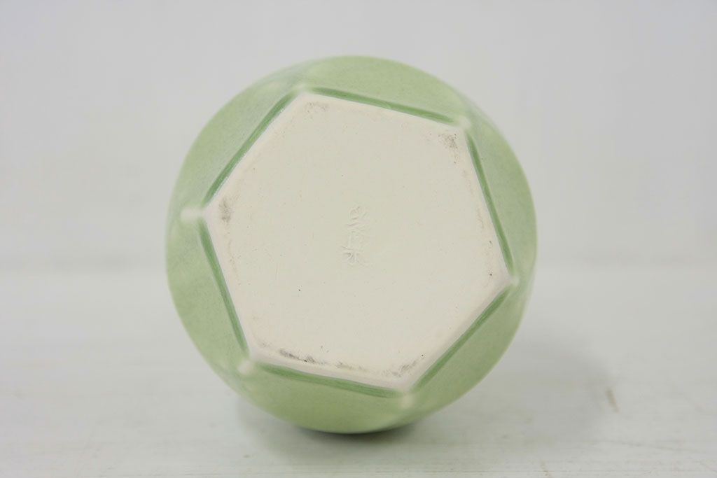 アンティーク雑貨　○古い萬珠堂・緑釉酒器