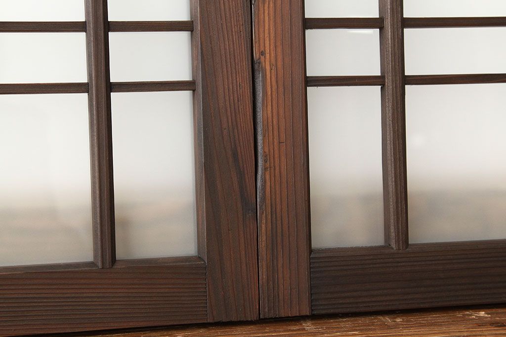 和製アンティーク　古い木のモダンな明り取り(欄間)(1)