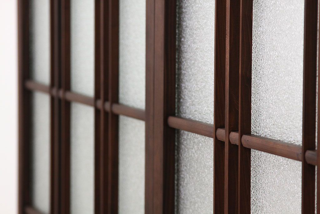 アンティーク　古い木のレトロな模様ガラス戸2枚セット(引き戸)