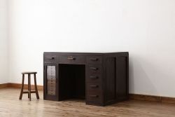 アンティーク家具　アンティーク　ナラ無垢材・モールガラス・トレイ付き両袖机A4可(デスク)