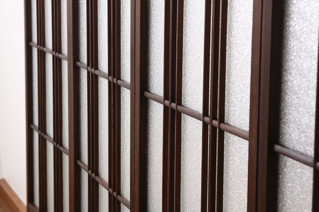 アンティーク　古い木の細身のダイヤガラス入り引き戸4枚セット(ガラス戸)