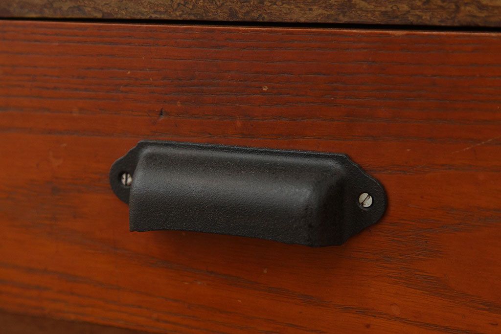 レトロ家具　アンティーク　モールガラス入りレトロな本箱(収納棚)