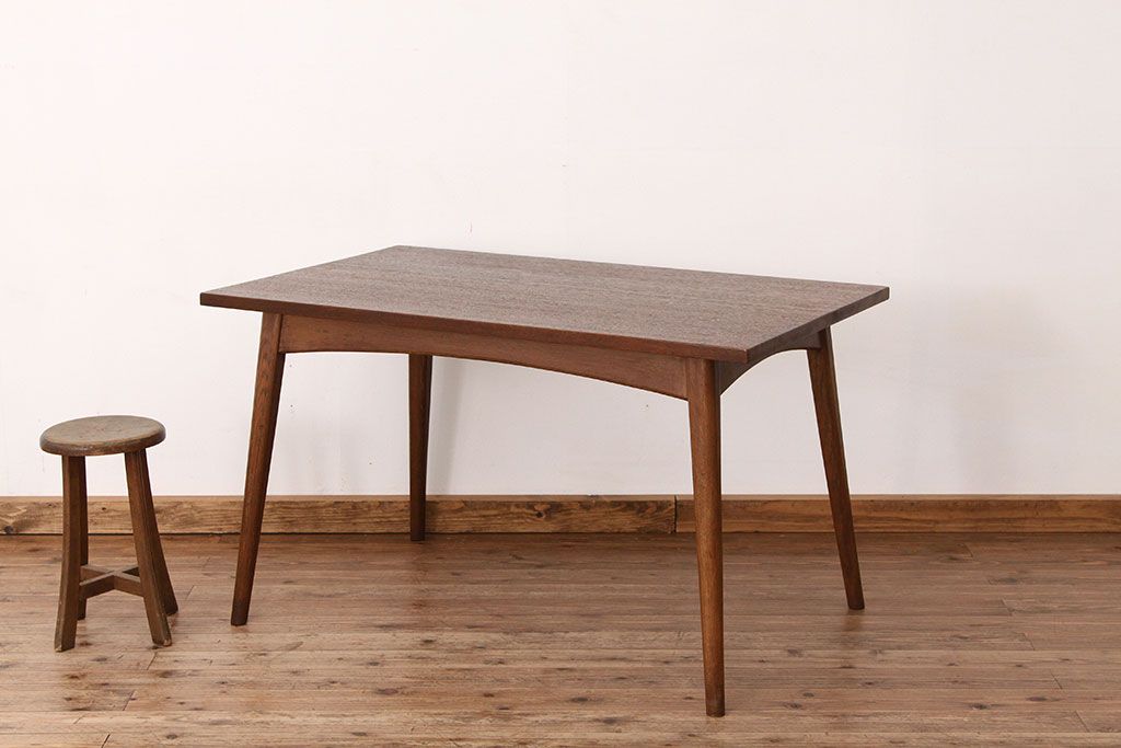 アンティーク家具　1960年無垢材のダイニングテーブル(作業台)ミッドセンチュリー