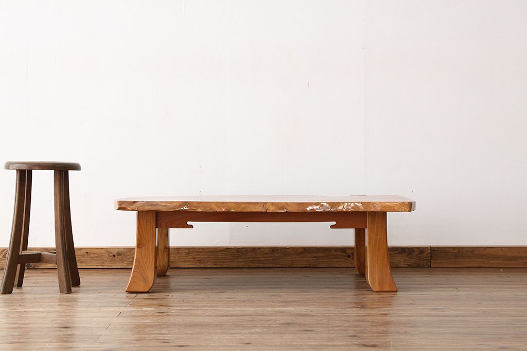 アンティーク家具　アンティーク　天板一枚板!総欅!木目の素晴らしい座卓(テーブル)