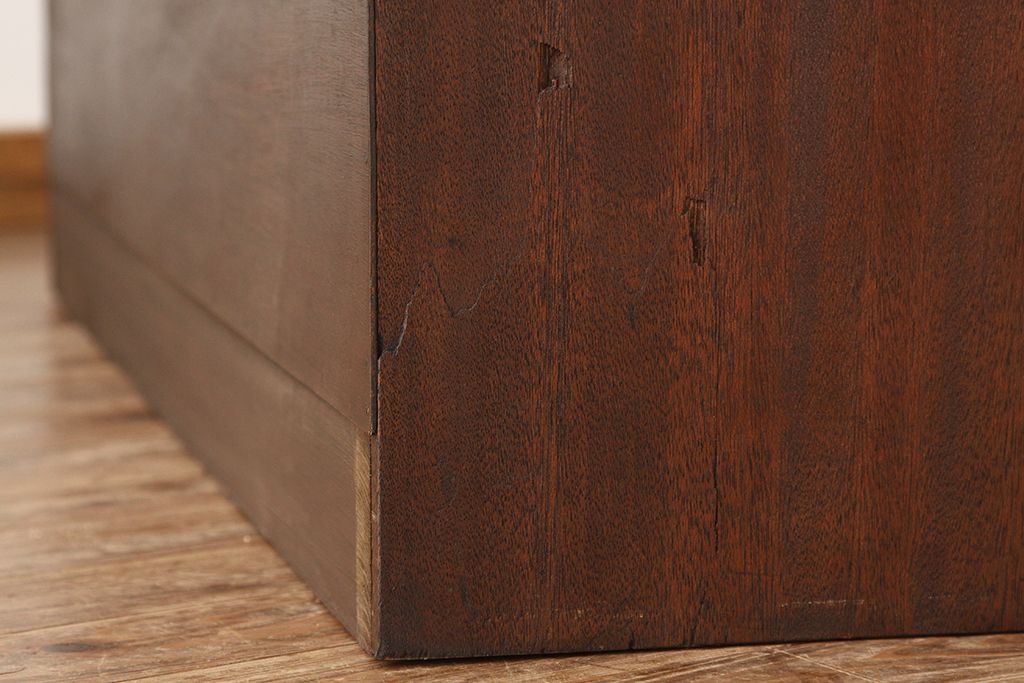 アンティーク家具　古い木のシンプルな飾り棚(下駄箱)