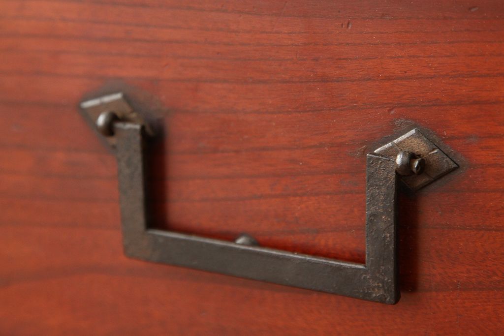 アンティーク家具　古民具・骨董　木目の素晴らしいローボード(ローチェスト・時代箪笥・刀箪笥)