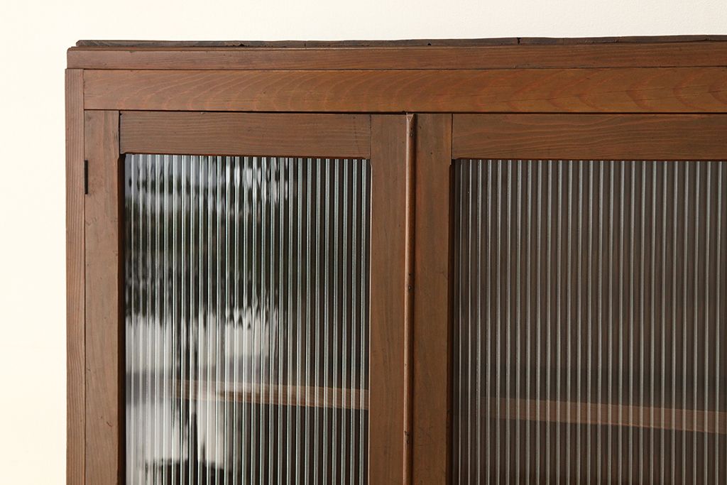アンティーク家具　アンティーク　素敵なデザイン!古い木のシンプルなモールガラス本箱(収納棚)