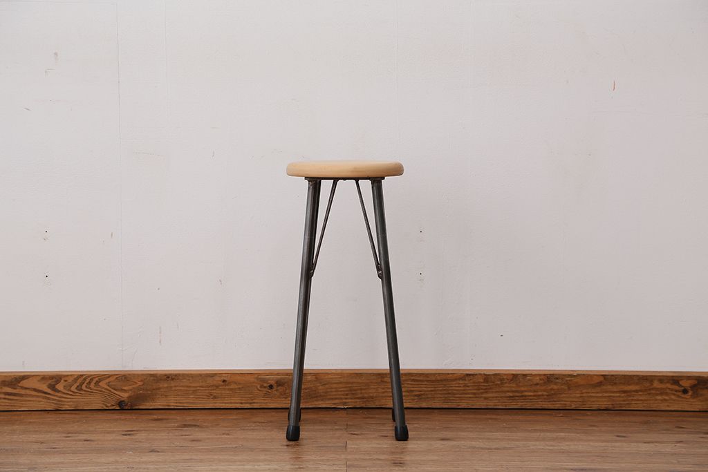 アンティーク家具　オリジナル　アイアンハイスツール 1脚(丸椅子)インダストリアル工業系(2)