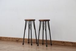 アンティーク家具　オリジナル　アイアンハイスツール 2脚セット(丸椅子)インダストリアル工業系(3)