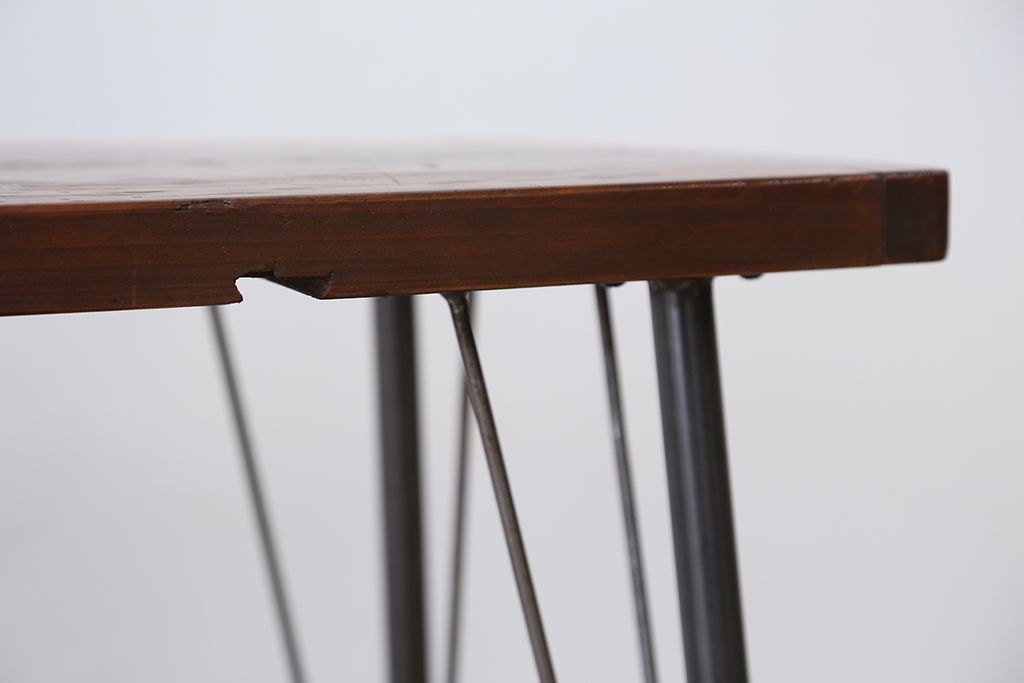 アンティーク家具　アンティーク　古い木の鉄脚テーブル(作業台)(1)
