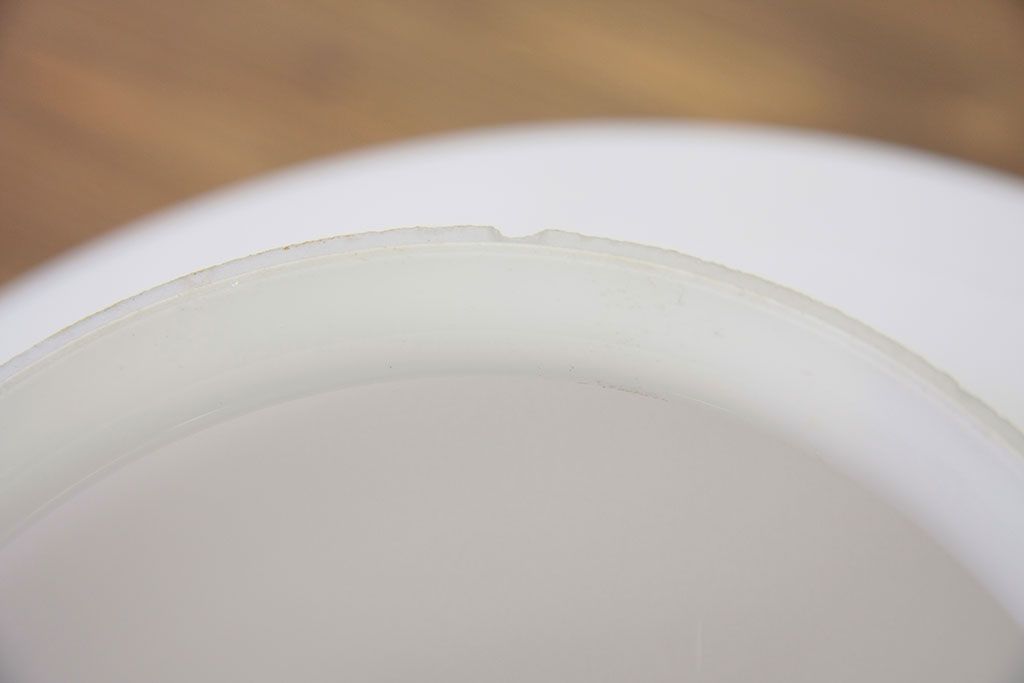 アンティーク　古い乳白ガラスの吊り下げ照明(電笠)