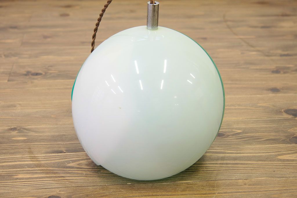 アンティーク　レトロな丸型チューリップ照明(電笠)