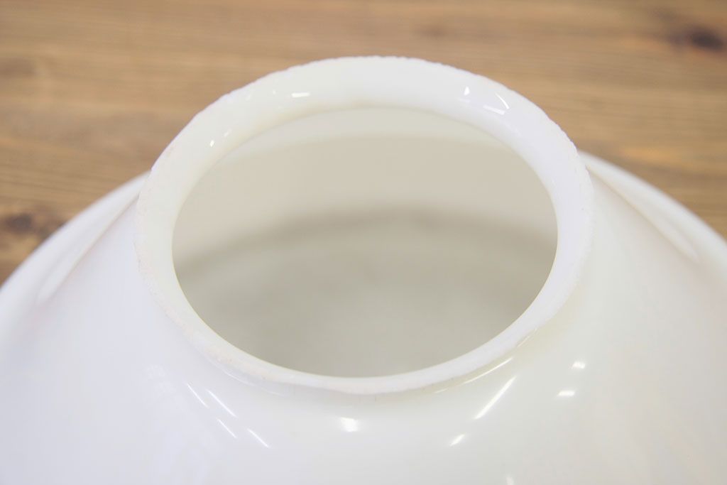 アンティーク　古い乳白ガラスの天井照明(電笠)