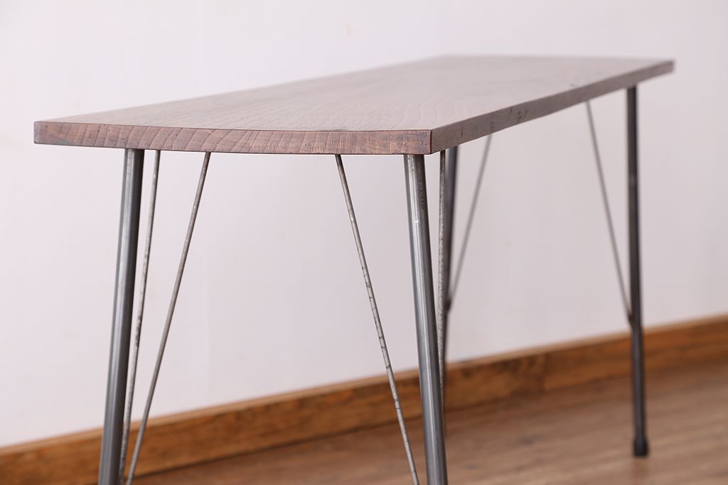 アンティーク家具　☆アンテイーク　古い木の鉄脚テーブル?(作業台)