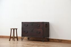 アンティーク家具　古民具・骨董　時代箪笥鉄脚ローボード(ローチェスト)
