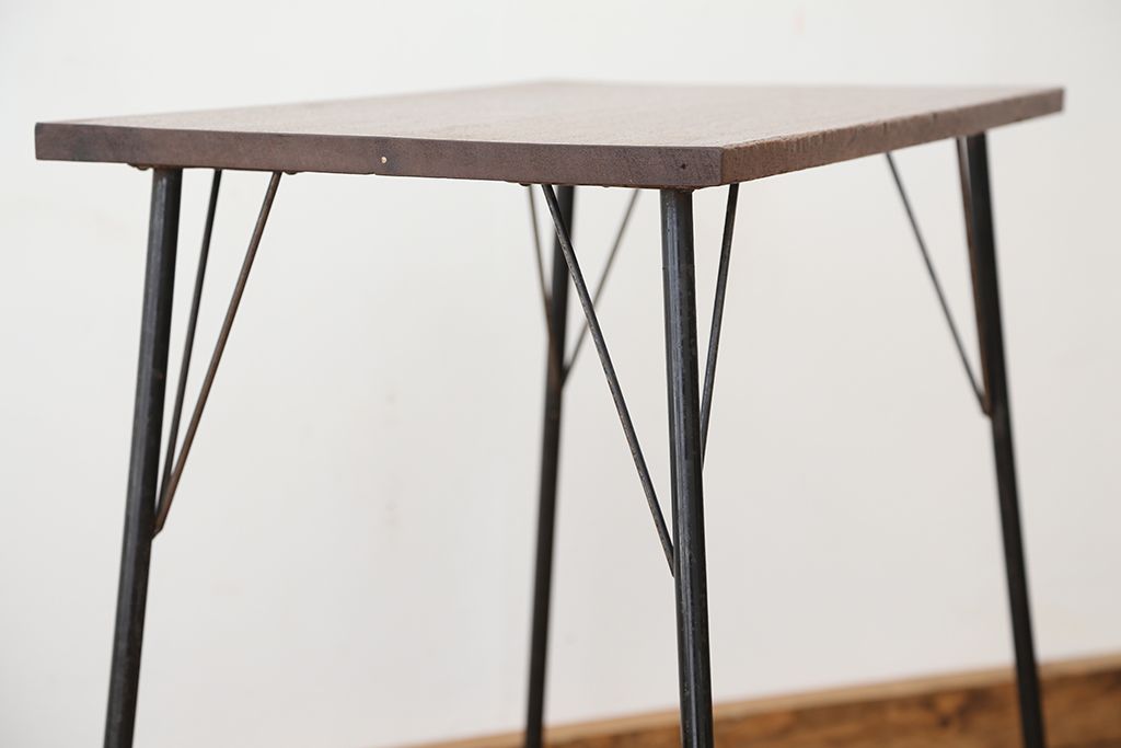 アンティーク家具　アンティーク　天板一枚板!古材を使った鉄脚テーブル?(作業台・机)