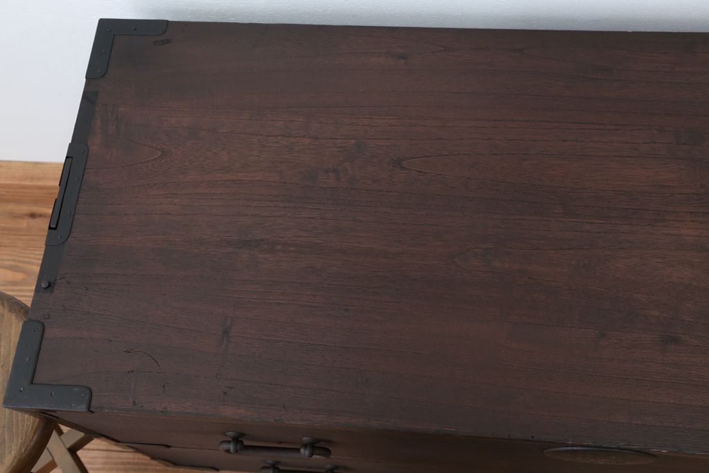 アンティーク家具　☆アンティーク　高級品!総桐材の上質な二段重ね時代箪笥(桐箪笥、桐たんす)