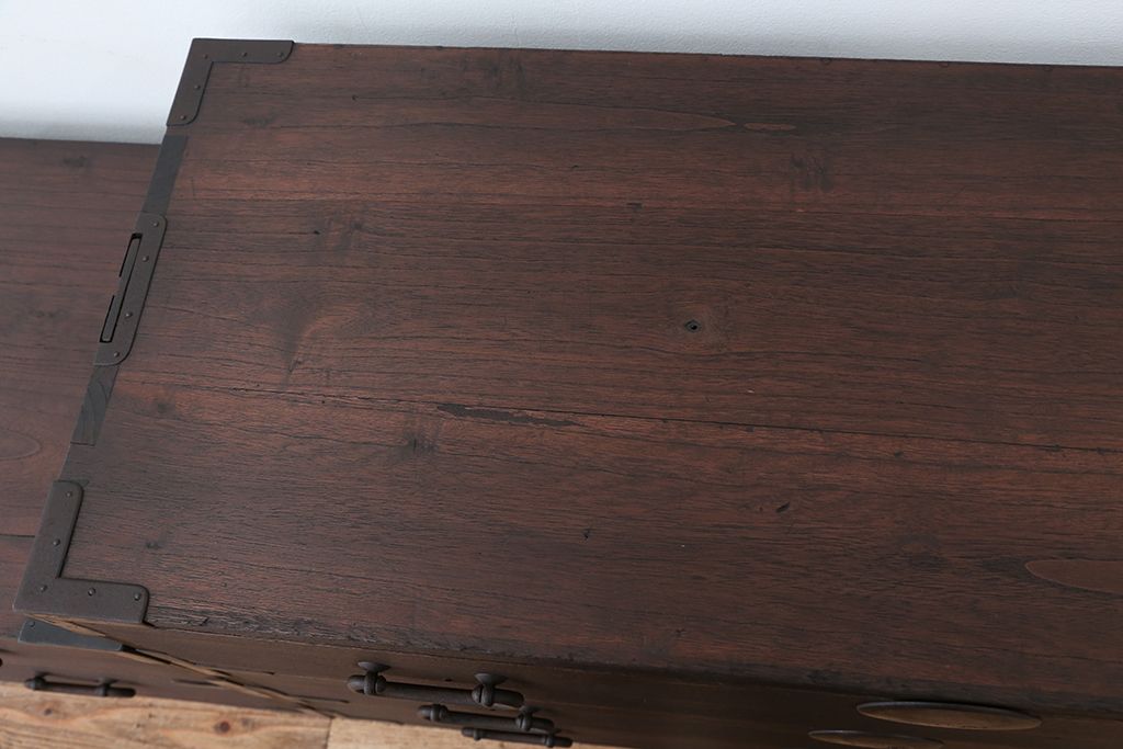 アンティーク家具　☆アンティーク　高級品!総桐材の上質な二段重ね時代箪笥(桐箪笥、桐たんす)