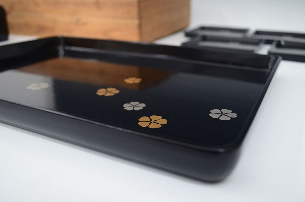 アンティーク雑貨　大正〜昭和初期　蒔絵の美しい木製菓子鉢・皿セット(漆器)