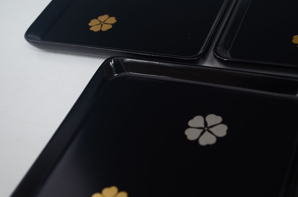 アンティーク雑貨　大正〜昭和初期　蒔絵の美しい木製菓子鉢・皿セット(漆器)