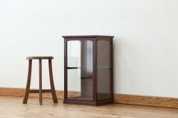レトロ家具　昭和レトロ 素敵な雰囲気!古い木の小さなガラスケース(ショーケース)