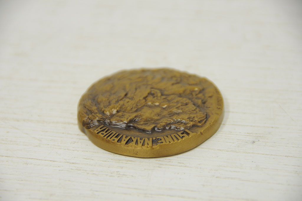 アンティーク雑貨　○堀進二作・中村彝ブロンズレリーフ2点(メダル)