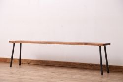 アンティーク家具　☆天板一枚板!古い木の鉄脚長イス(1)(ベンチ・長椅子)