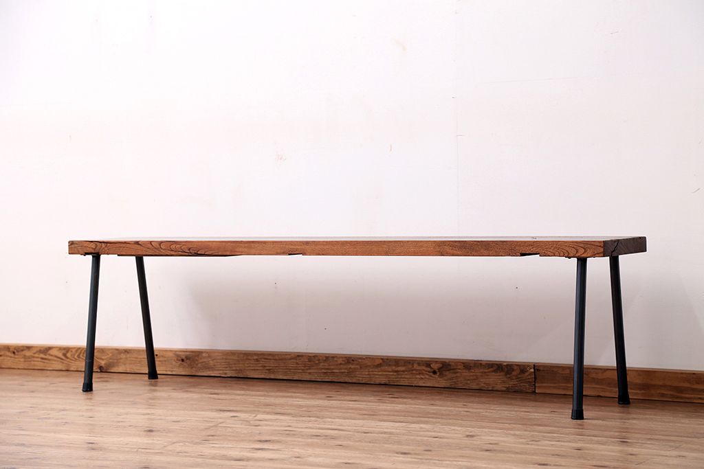 アンティーク家具　☆天板一枚板!古いケヤキ材の鉄脚ベンチ(長イス・長椅子)?
