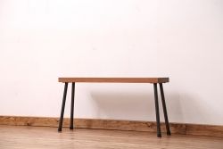 アンティーク家具　☆天板一枚板!古いケヤキ材の鉄脚ベンチ(長イス・長椅子)