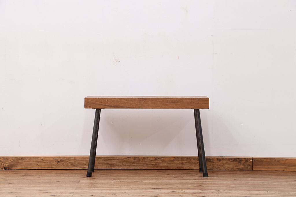 アンティーク家具　天板一枚板!古いケヤキ材の鉄脚ベンチ(長イス・長椅子)?