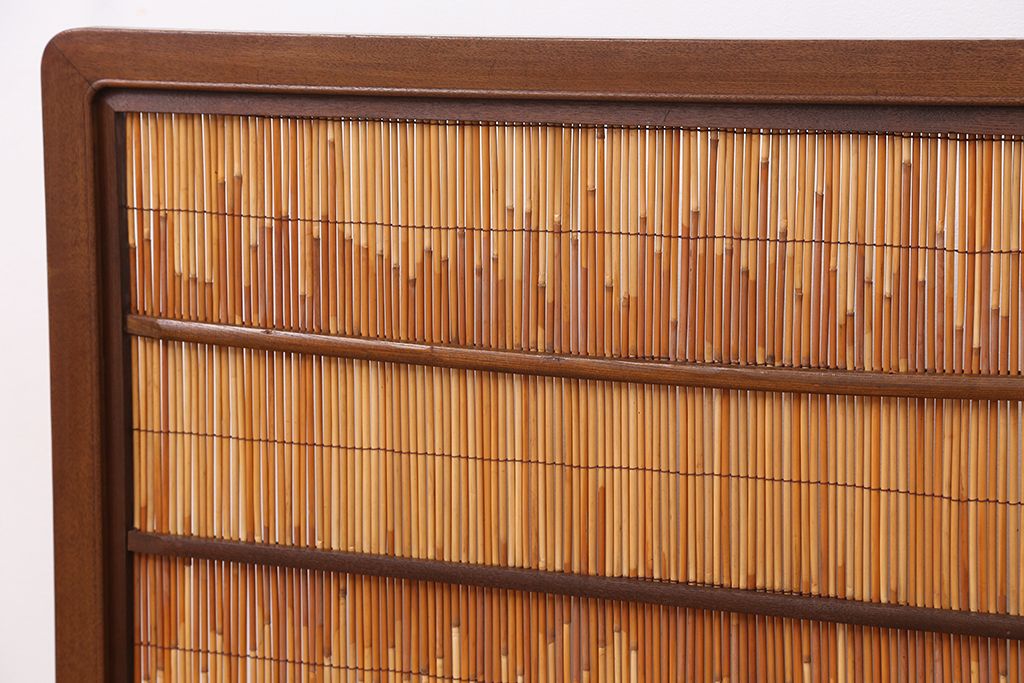素敵な雰囲気!古いお家の古い葦(ヨシ)の上品な衝立て(パーテーション)