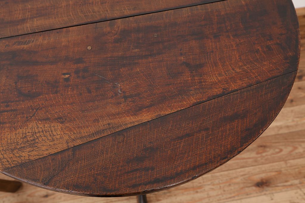 アンティーク家具　ジャンク品!海外製アンティークカフェテーブル