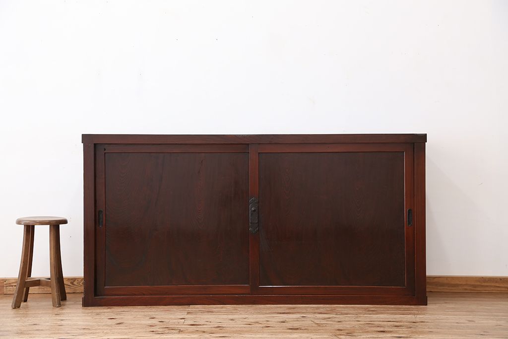 アンティーク家具　古民具・骨董　味のあるシンプルな収納棚(下駄箱、水屋箪笥)