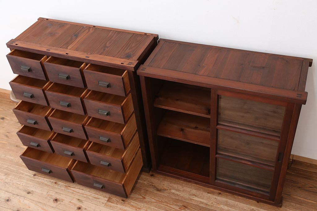 極上!美品!状態抜群の作りの上質な三尺引き出し収納棚(薬箪笥)