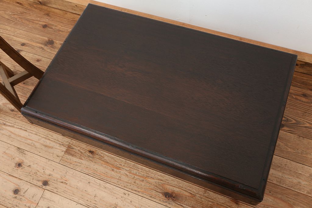 アンティーク家具　珍品!珍しいデザインの角ちゃぶ台