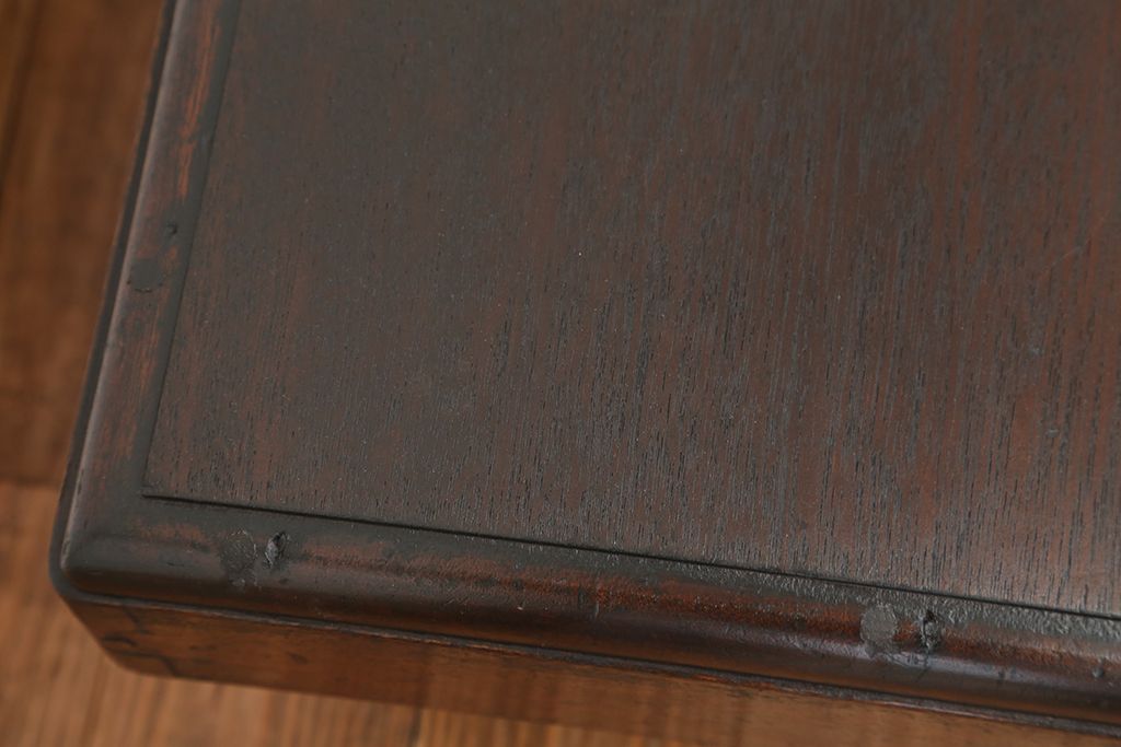 アンティーク家具　珍品!珍しいデザインの角ちゃぶ台