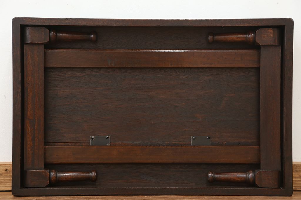 アンティーク家具　珍品!珍しいデザインの角ちゃぶ台