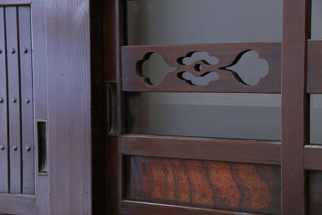 アンティーク家具　重厚!昇り引き出し付き六尺水屋箪笥(食器棚、収納棚)