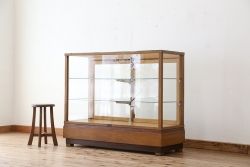 レトロ家具　アンティーク　レトロな引き出し付きガラスケース(ショーケース)