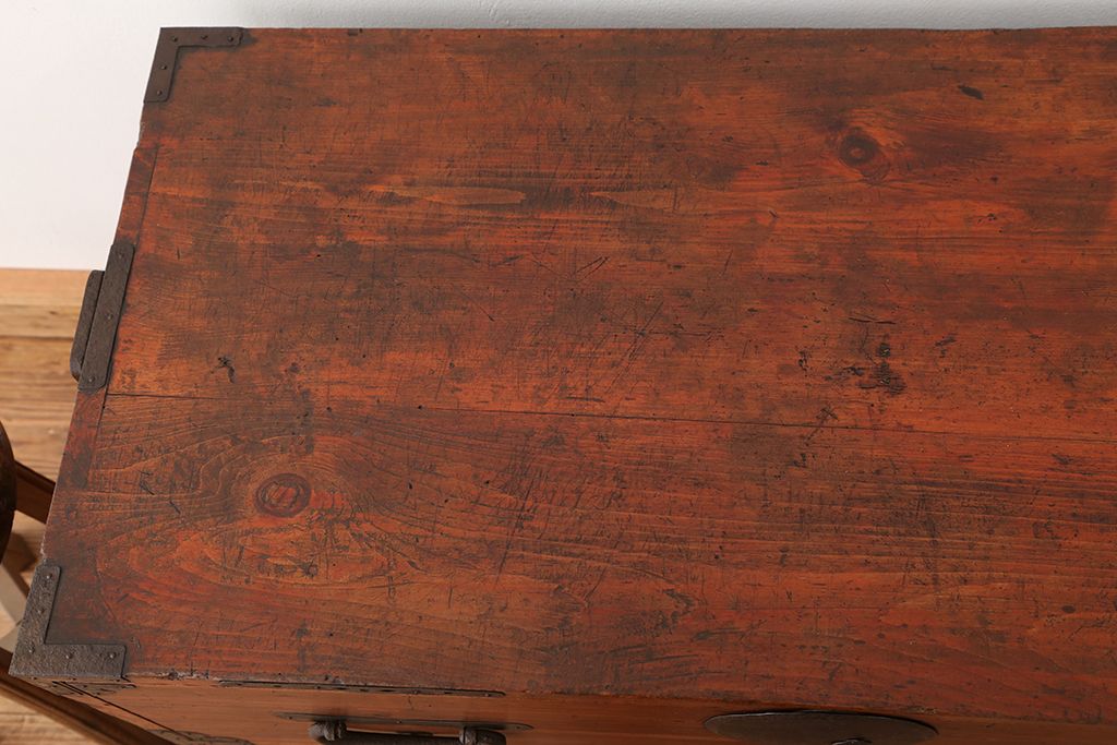 アンティーク家具　古民具・骨董　古いお家の時代箪笥ローボード?(ローチェスト)