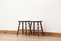 中古　飛騨産業　キツツキマーク　スツール2脚セット