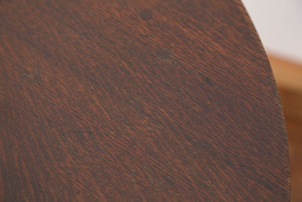 アンティーク家具　ジャンク品!古いナラ材の丸型テーブル(ラウンドテーブル、コーヒーテーブル)