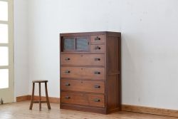 レトロ家具　昭和レトロ　チェッカーガラス引き戸のアンティークチェスト(引き出し)