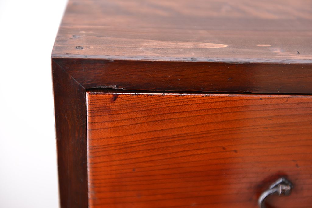 アンティーク家具　☆アンティーク　とてもきれいな二段重ね箪笥