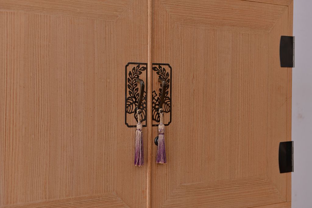 アンティーク家具　アンティーク　桐三段重ね箪笥(桐箪笥、桐たんす)