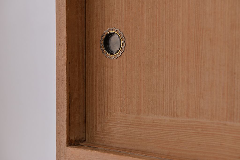 アンティーク家具　アンティーク　桐三段重ね箪笥(桐箪笥、桐たんす)