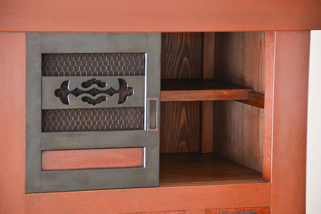 アンティーク家具　古民具・骨董　極上!美品!特別注文造り　前板玉杢・重厚な近江の六尺水屋箪笥(食器棚)