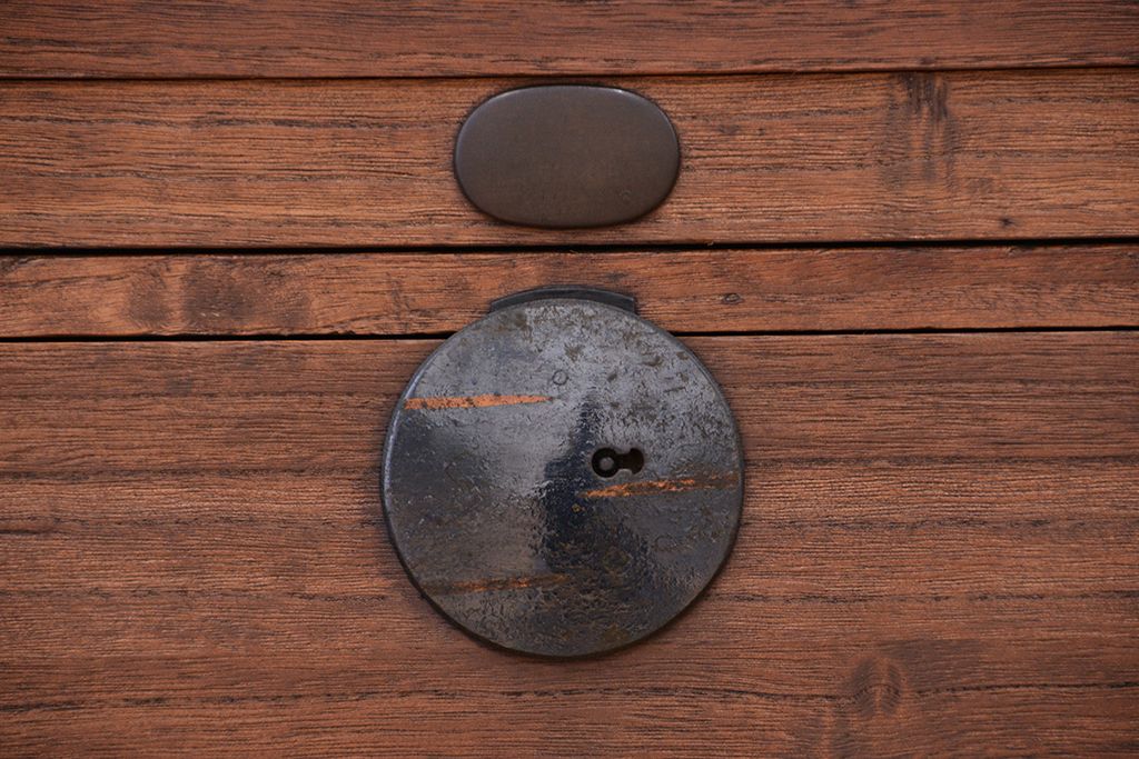 アンティーク家具　☆古民具・骨董　シンプルな重ね時代箪笥