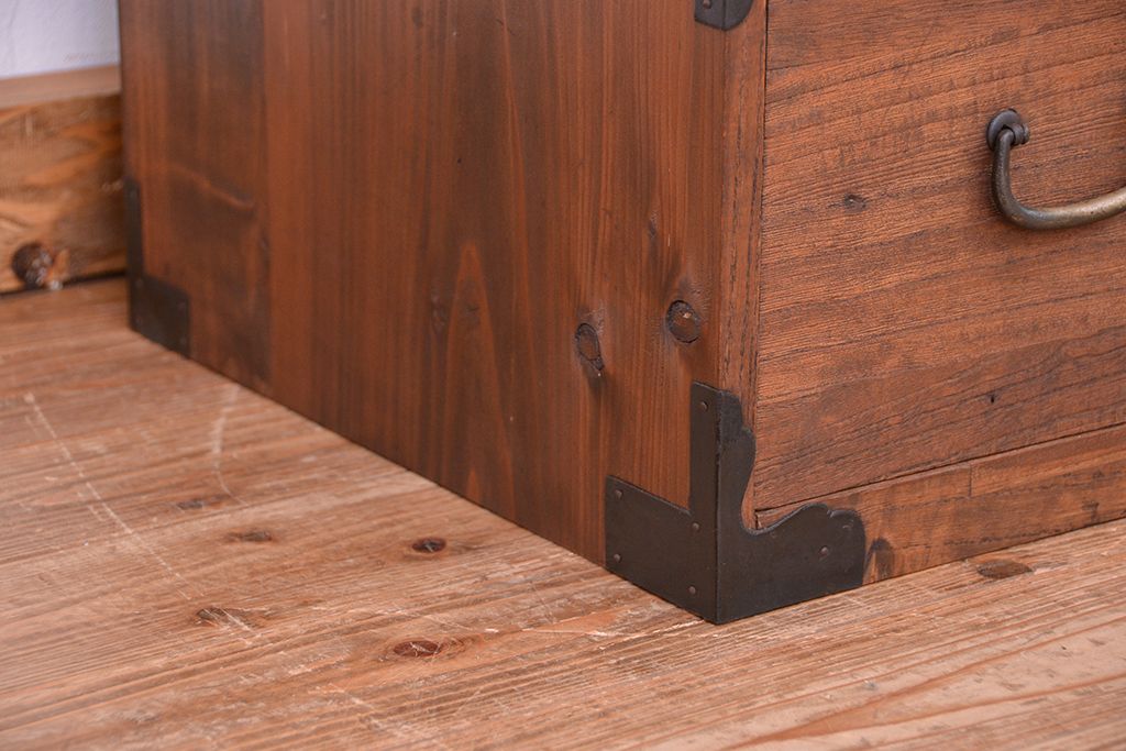 アンティーク家具　☆古民具・骨董　シンプルな重ね時代箪笥