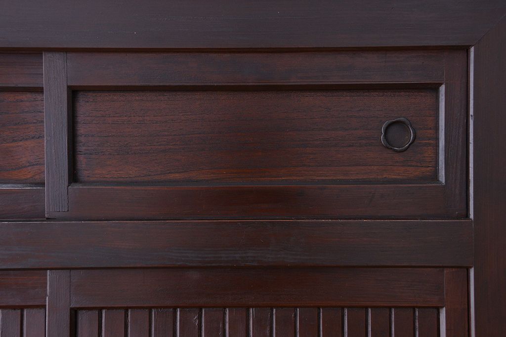 アンティーク家具　アンティーク　モダンデザインの三尺水屋箪笥(収納棚、食器棚)